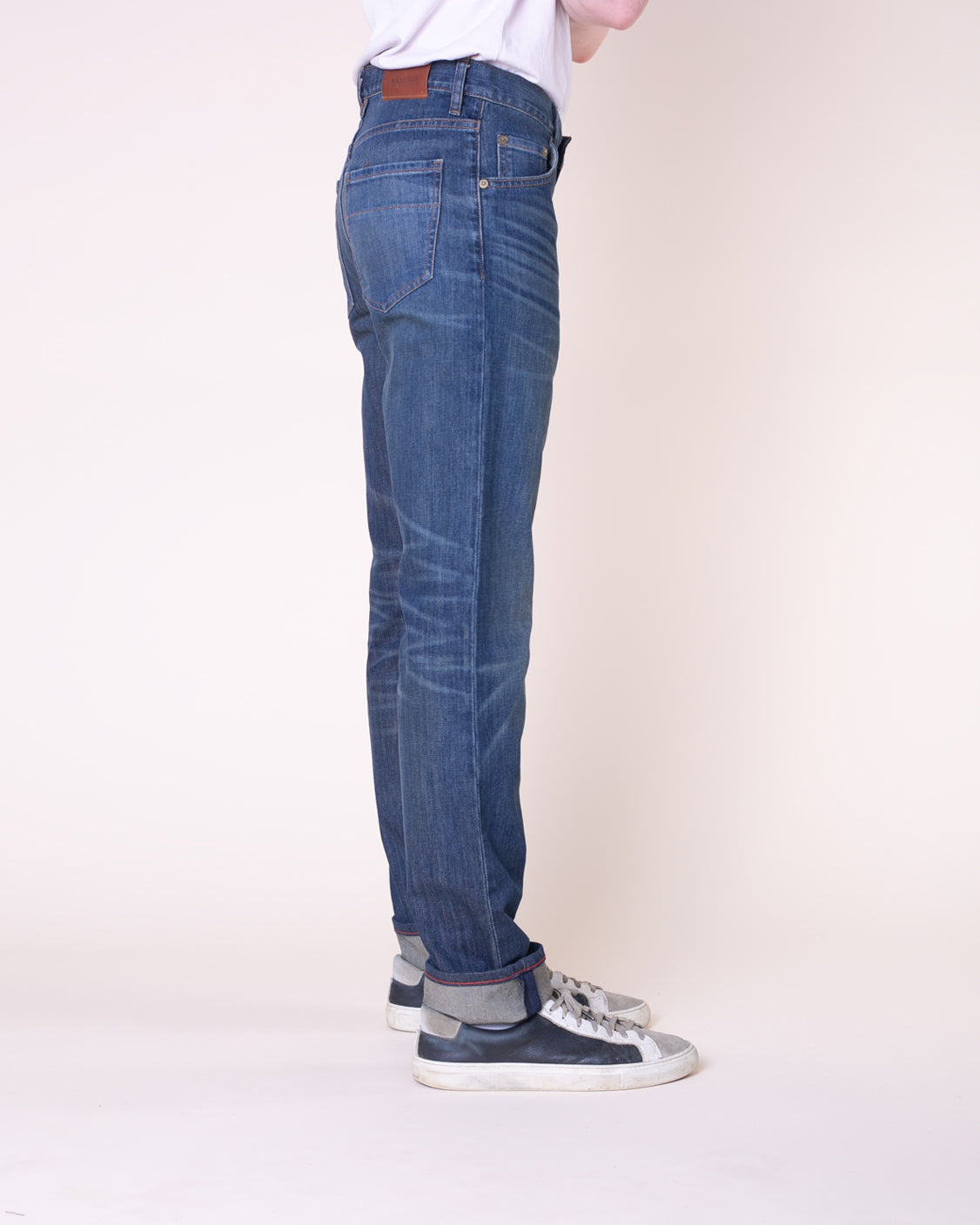 Alexander | 319 Wash