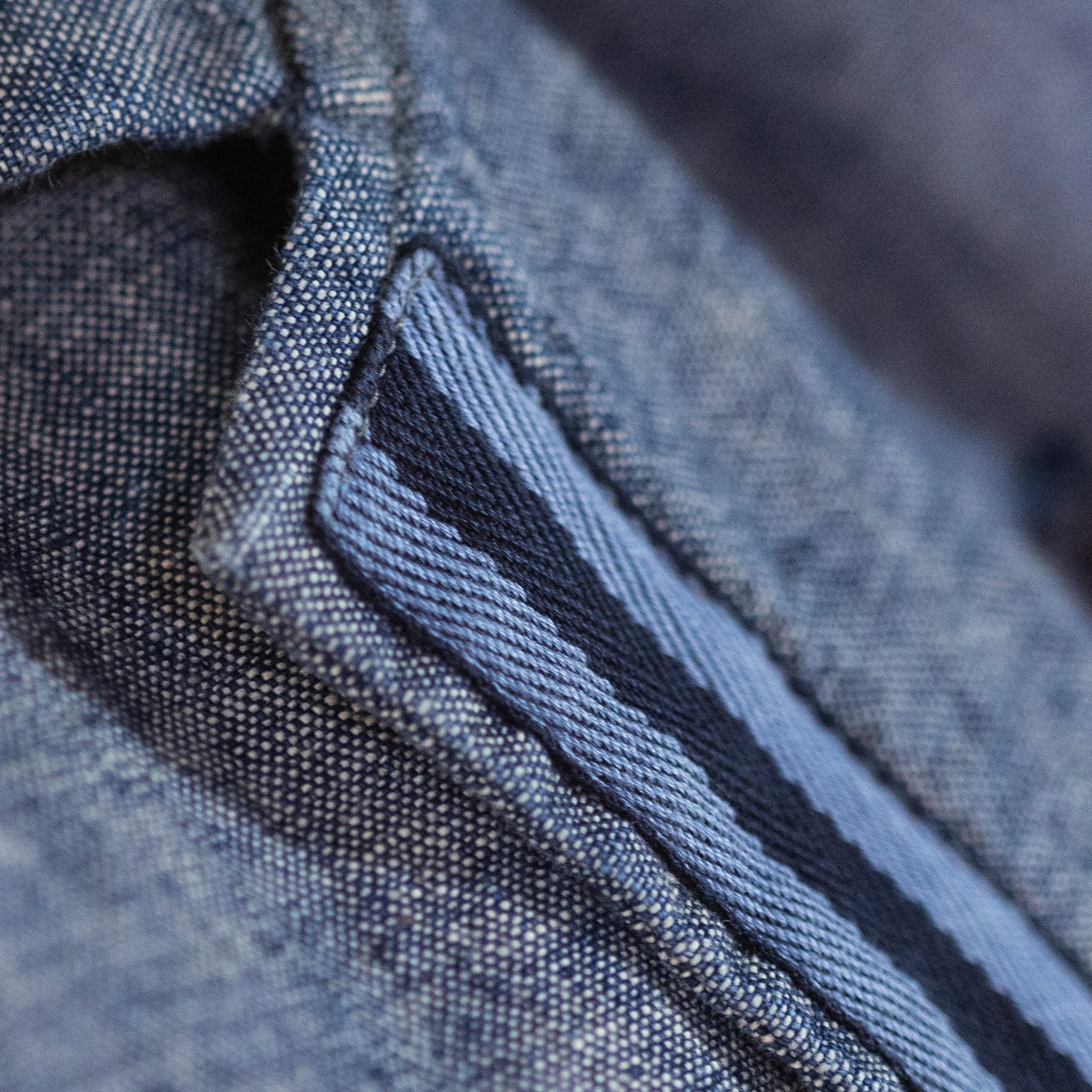 angle hover: Heavy Chambray