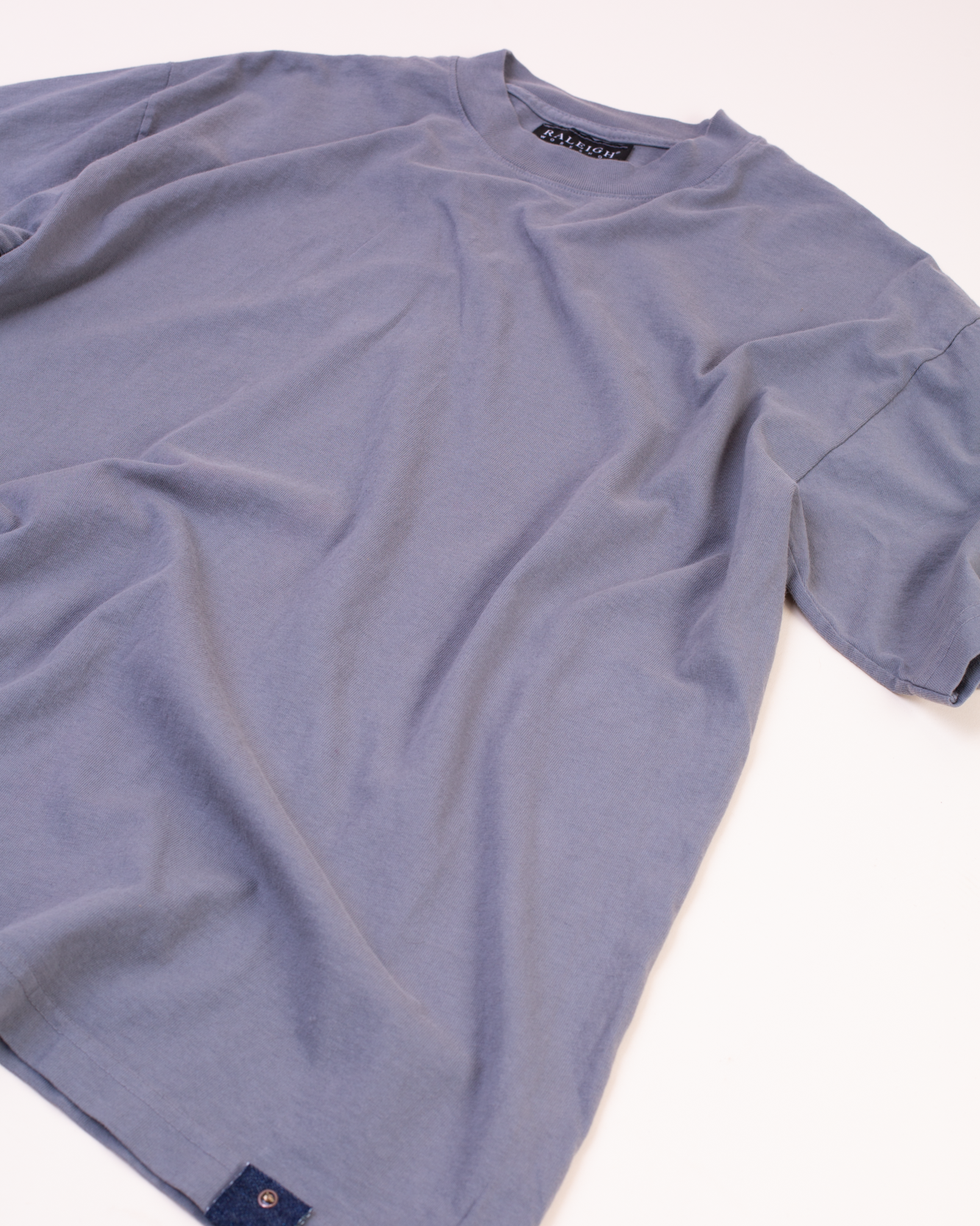 Crew Neck Tab Tee | Charcoal
