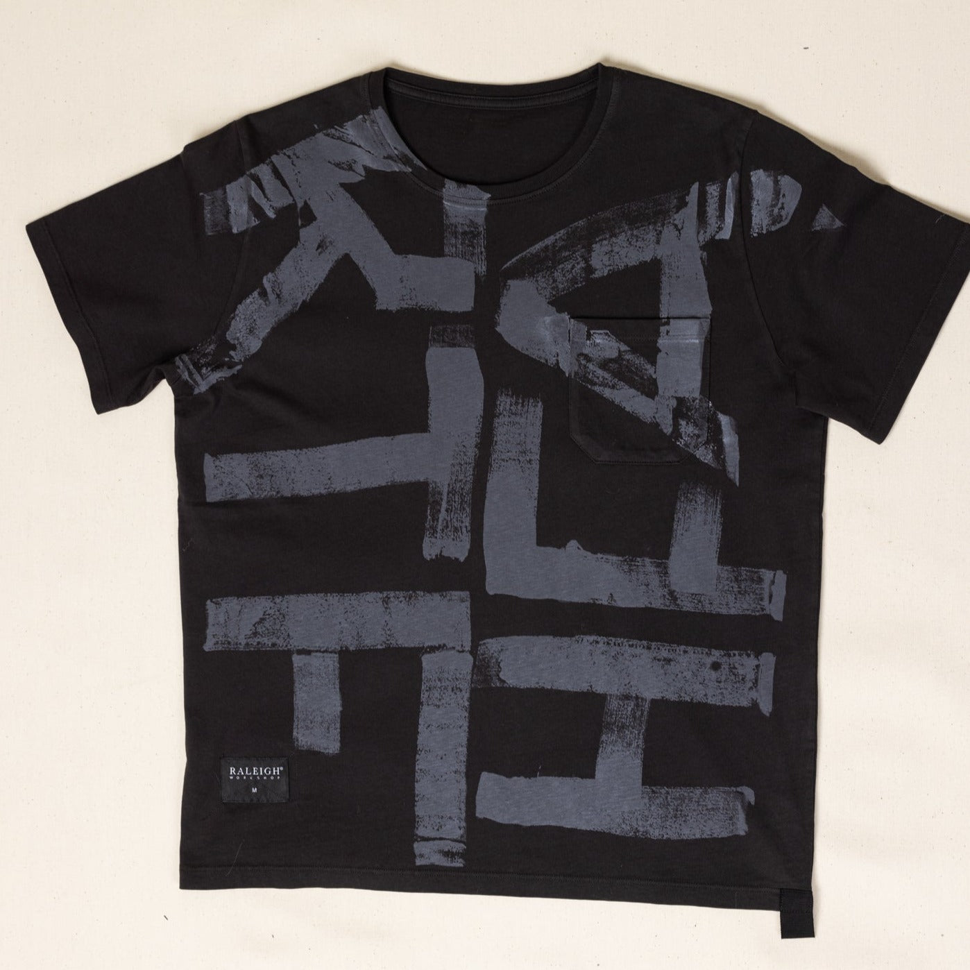 angle: black