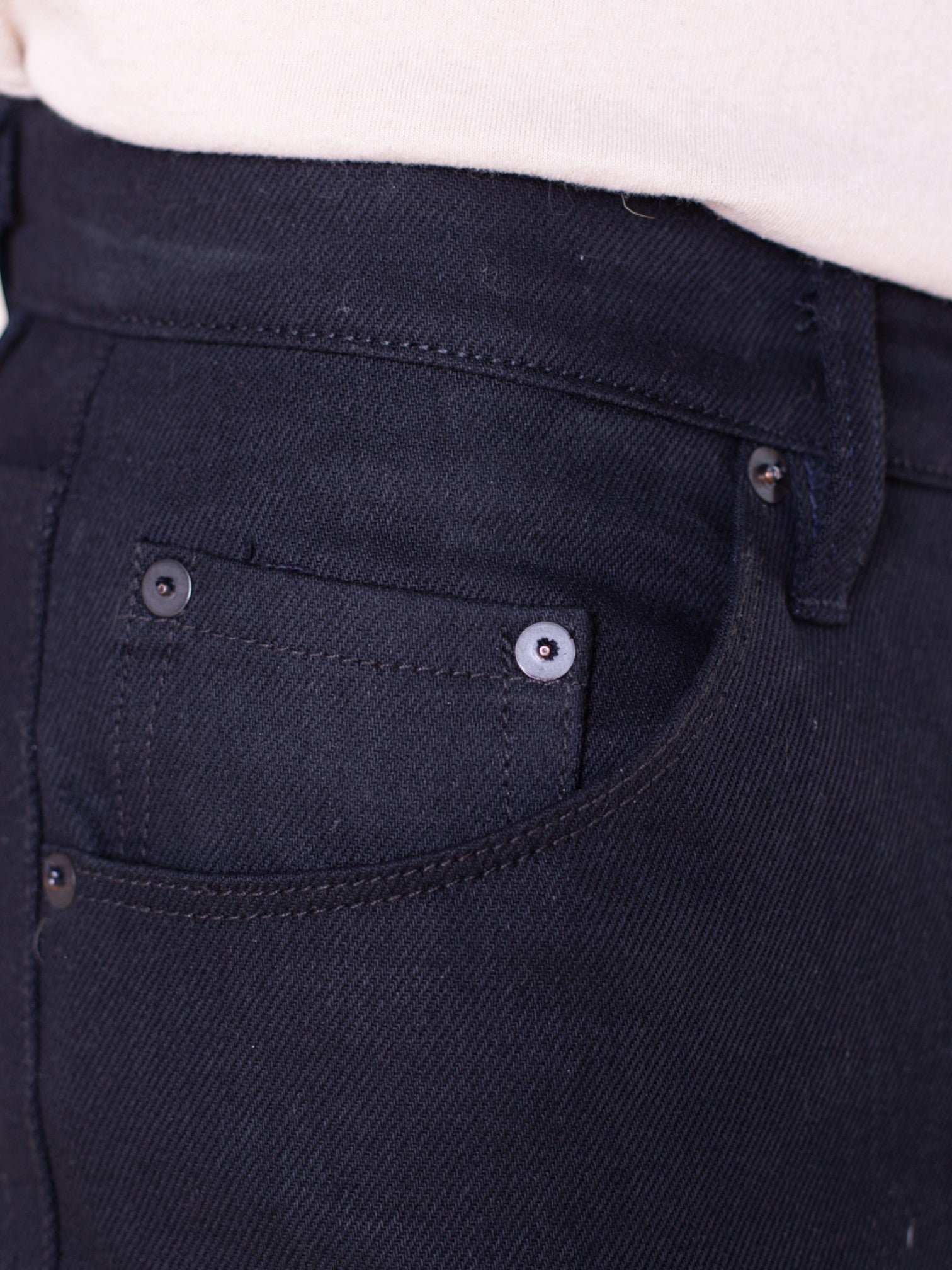 Jones | Obsidian Raw